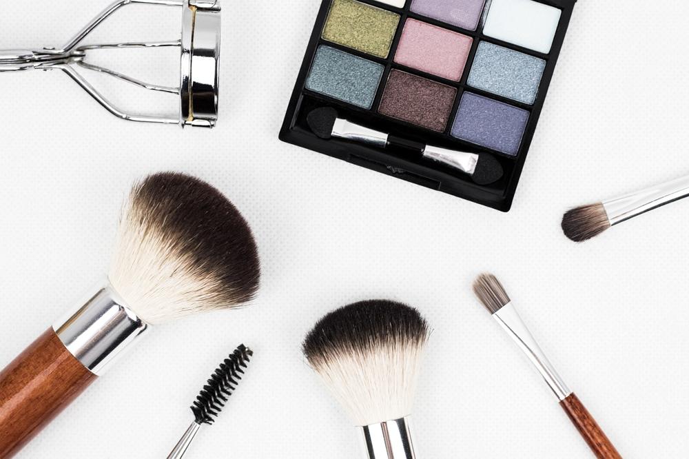 bronzer brushes