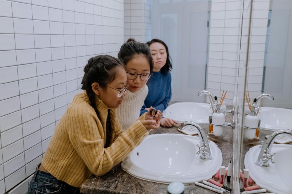 makeup station